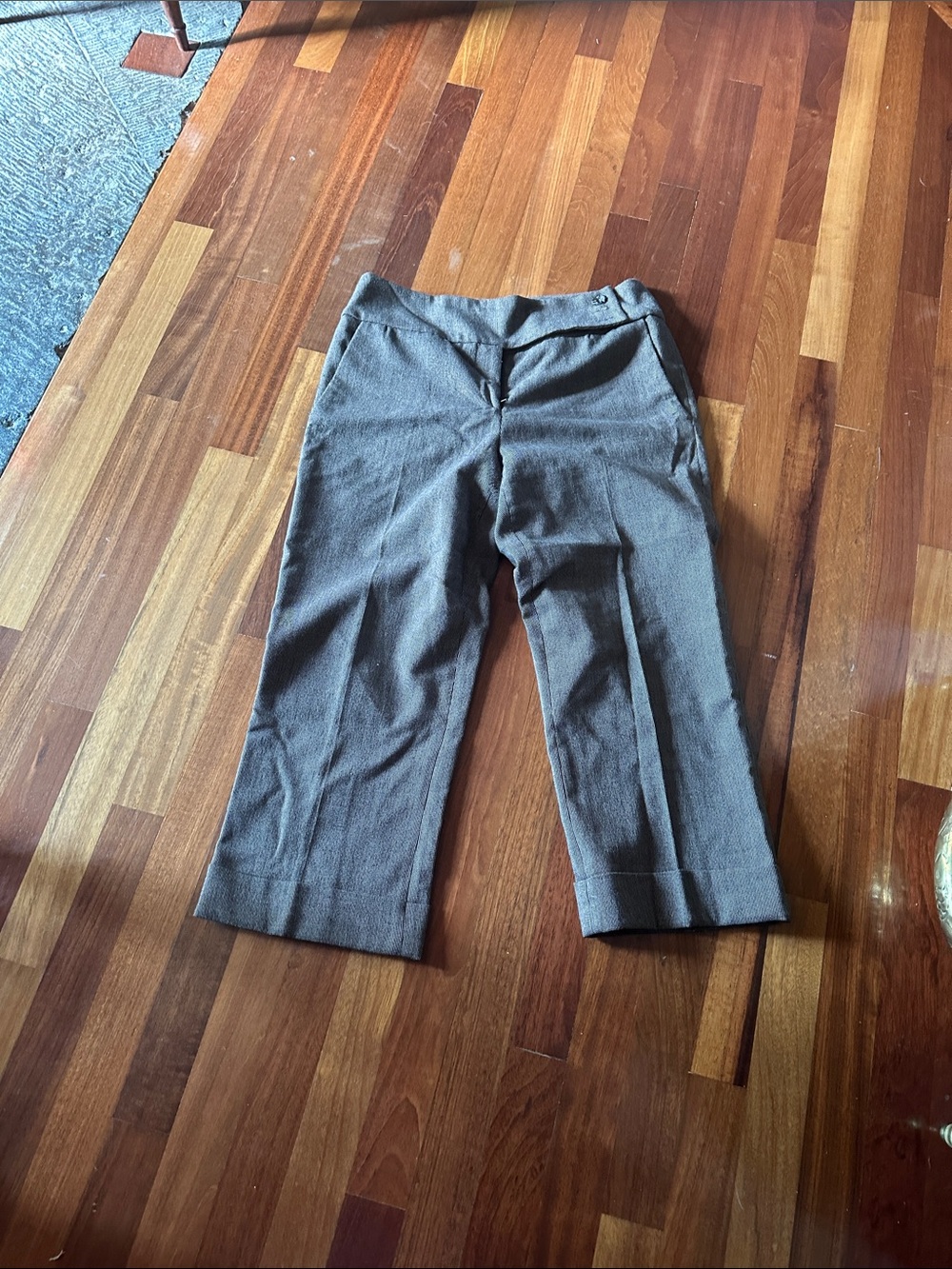 Jessica Gray Cropped womenDress Pants